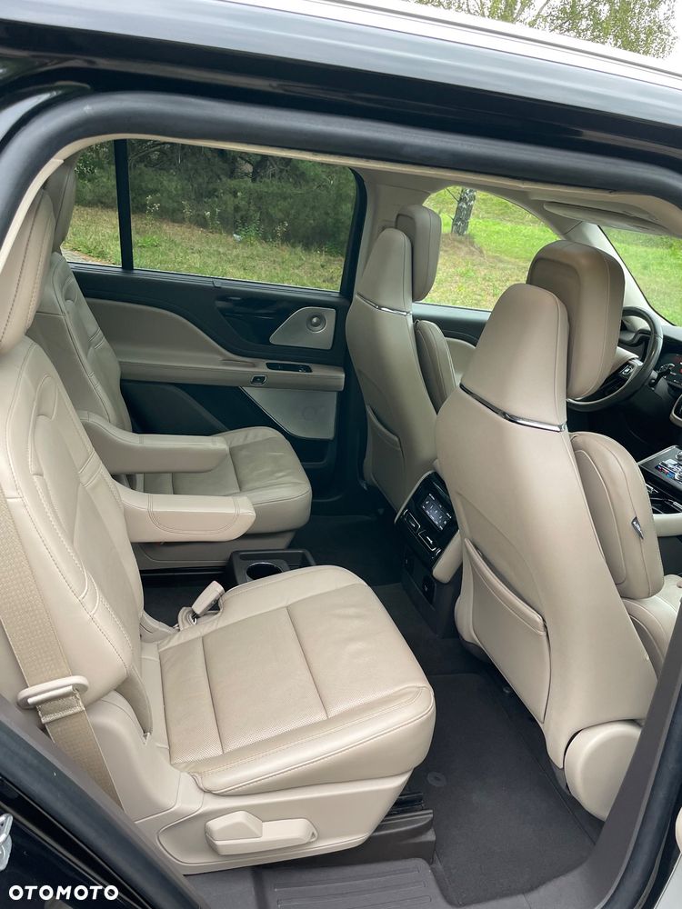 Lincoln Aviator - 17