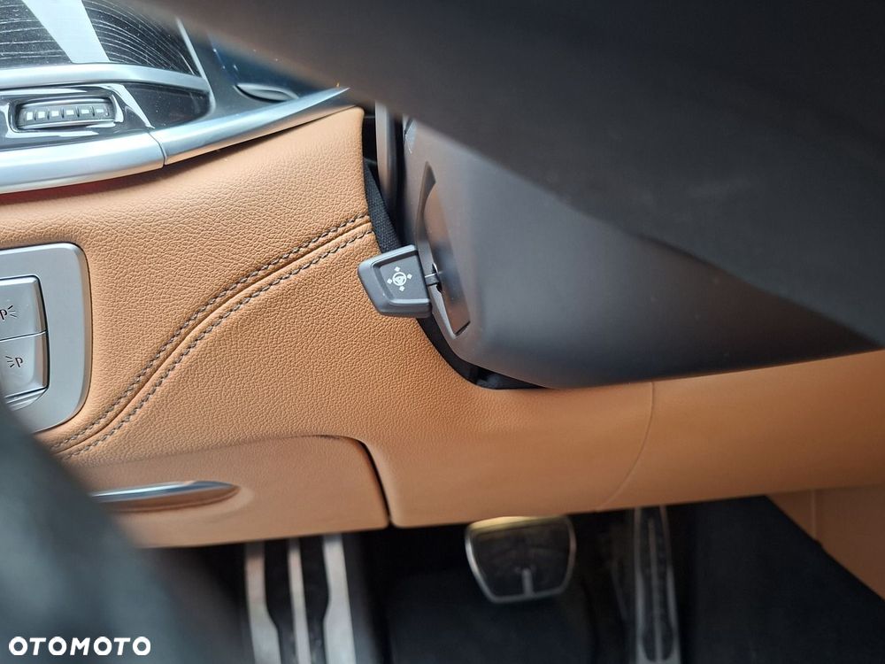 BMW Seria 7 750Ld xDrive - 35