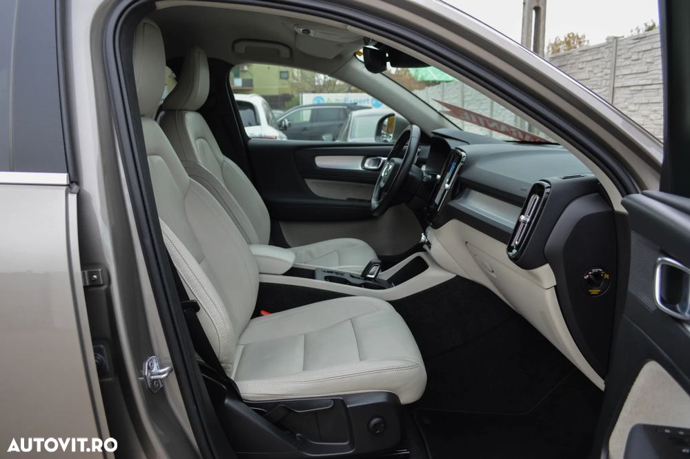 Volvo XC 40 Recharge T5 Twin Engine AT7 Inscription - 24