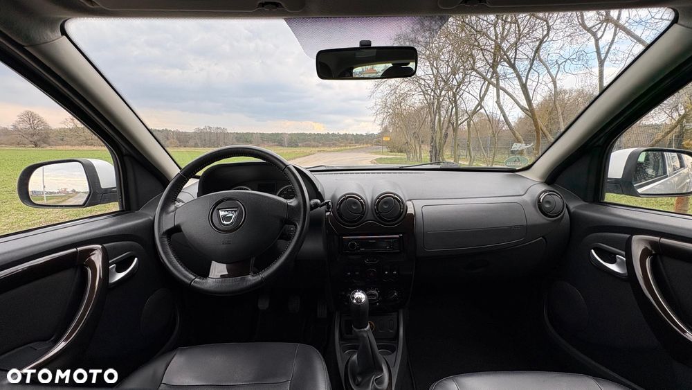 Dacia Duster 1.6 - 12