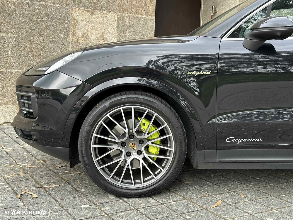 Porsche Cayenne - 6