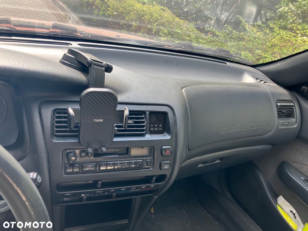 Toyota Corolla - 12