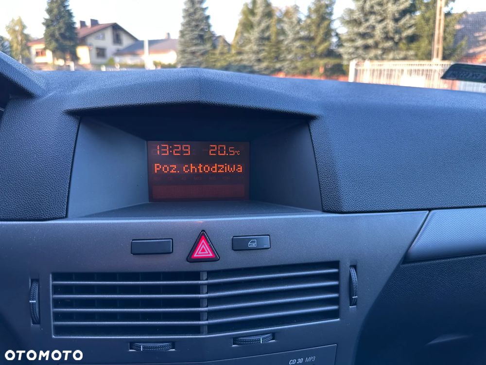 Opel Astra - 17