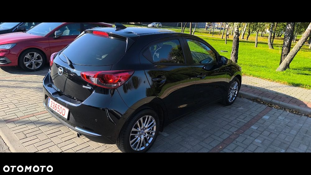 Mazda 2 - 16