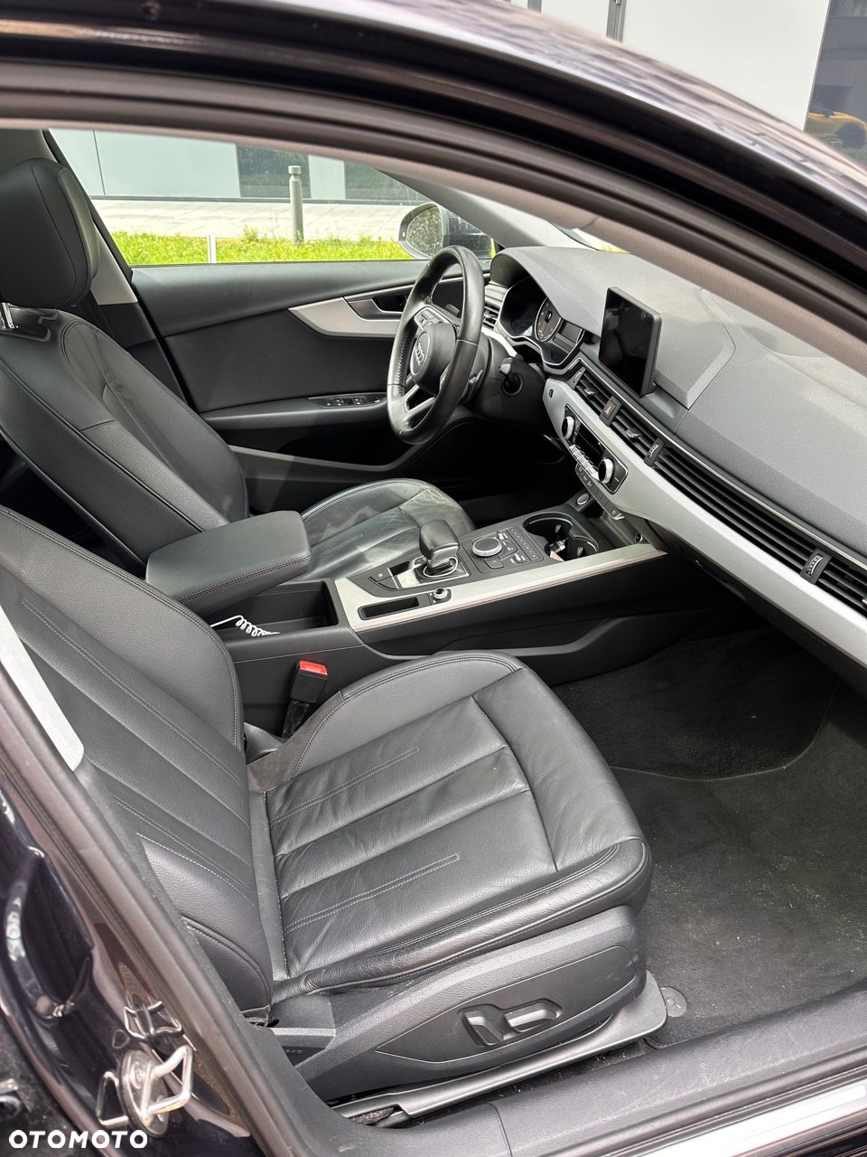 Audi A4 2.0 TFSI ultra S tronic - 5