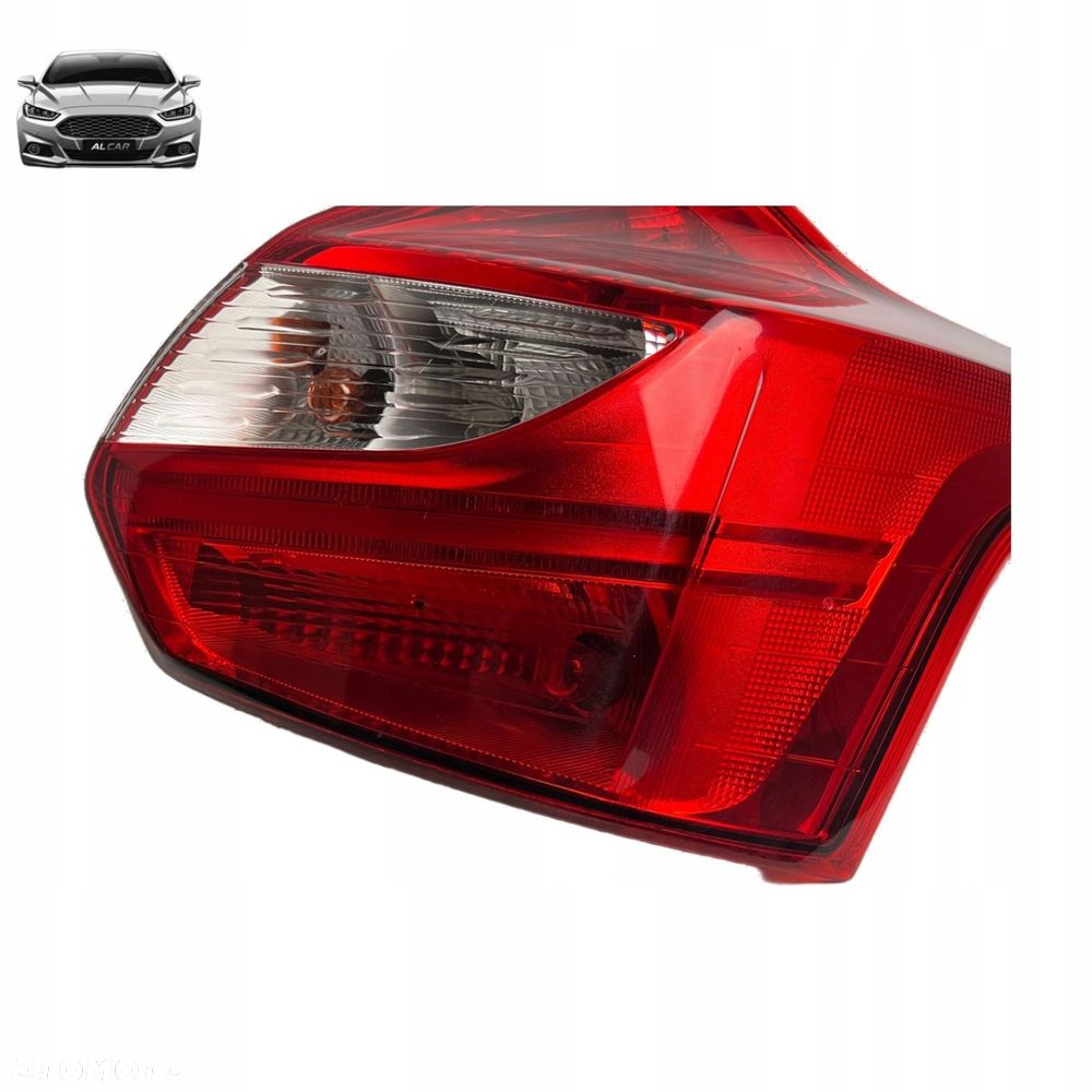 LAMPA PRAWA TYŁ FORD FOCUS MK3 HB LED - 2