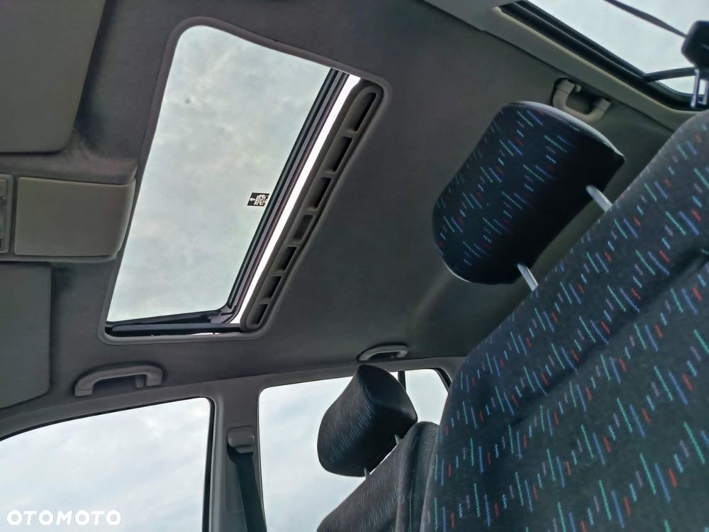 Volkswagen Golf 1.9 CL D - 14