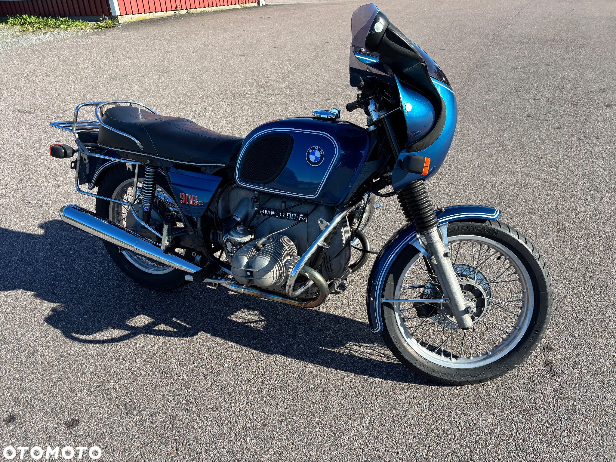 BMW R - 6