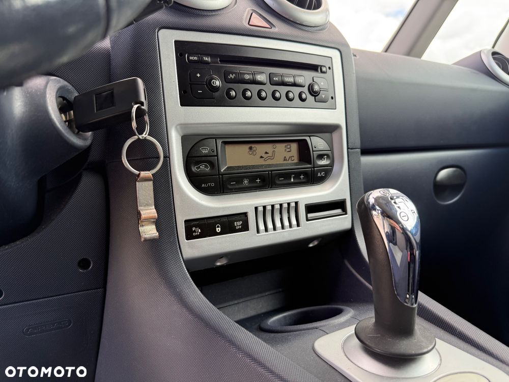 Peugeot 1007 1.6 Sporty 2-Tronic - 33