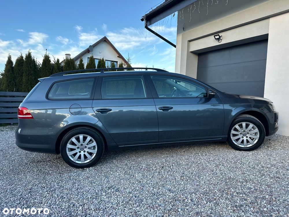 Volkswagen Passat - 15