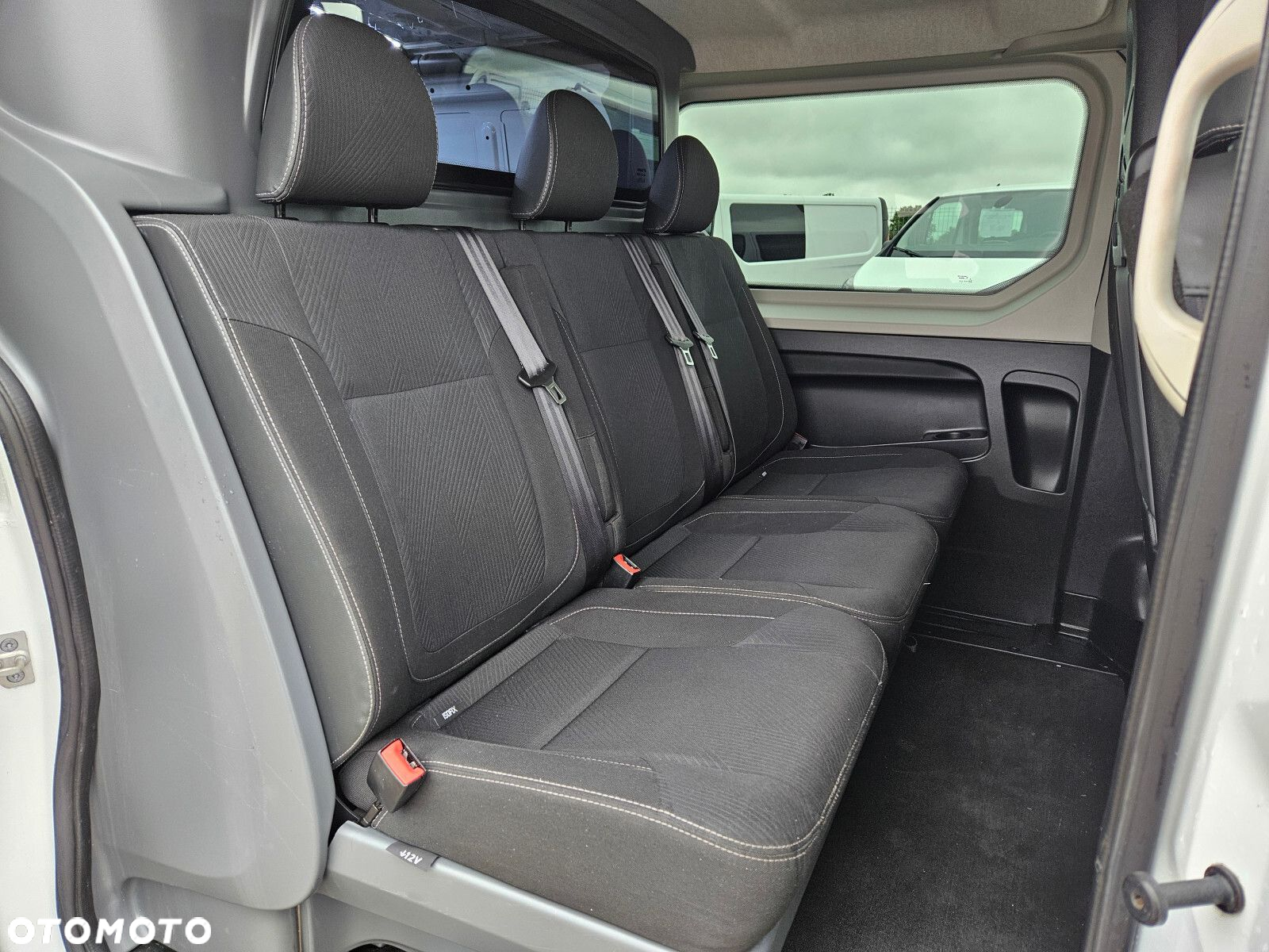 Renault Trafic L2H1 *84900zł NETTO* Brygadówka 6 osób 2.0dCi/120KM - 31