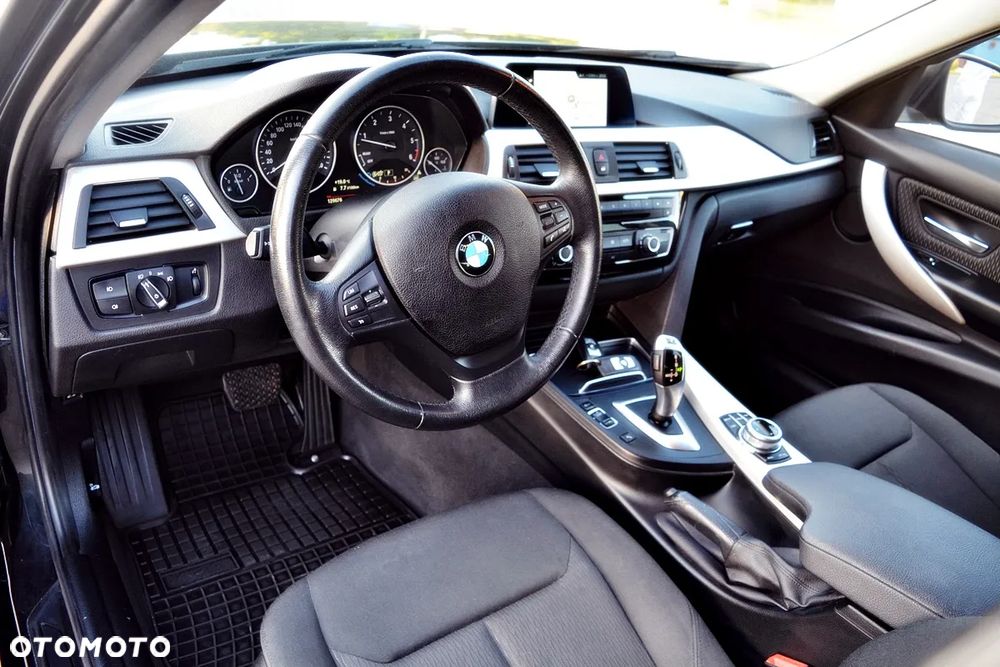 BMW Seria 3 318d - 8