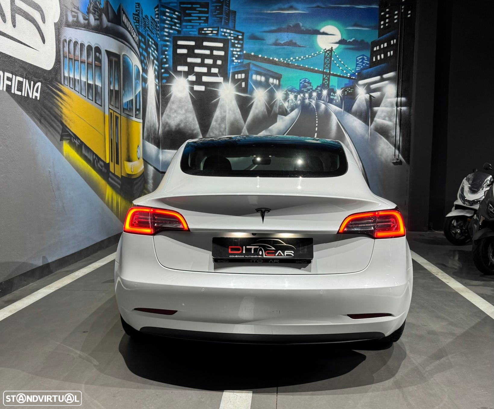 Tesla Model 3 Standard Range Plus RWD - 11