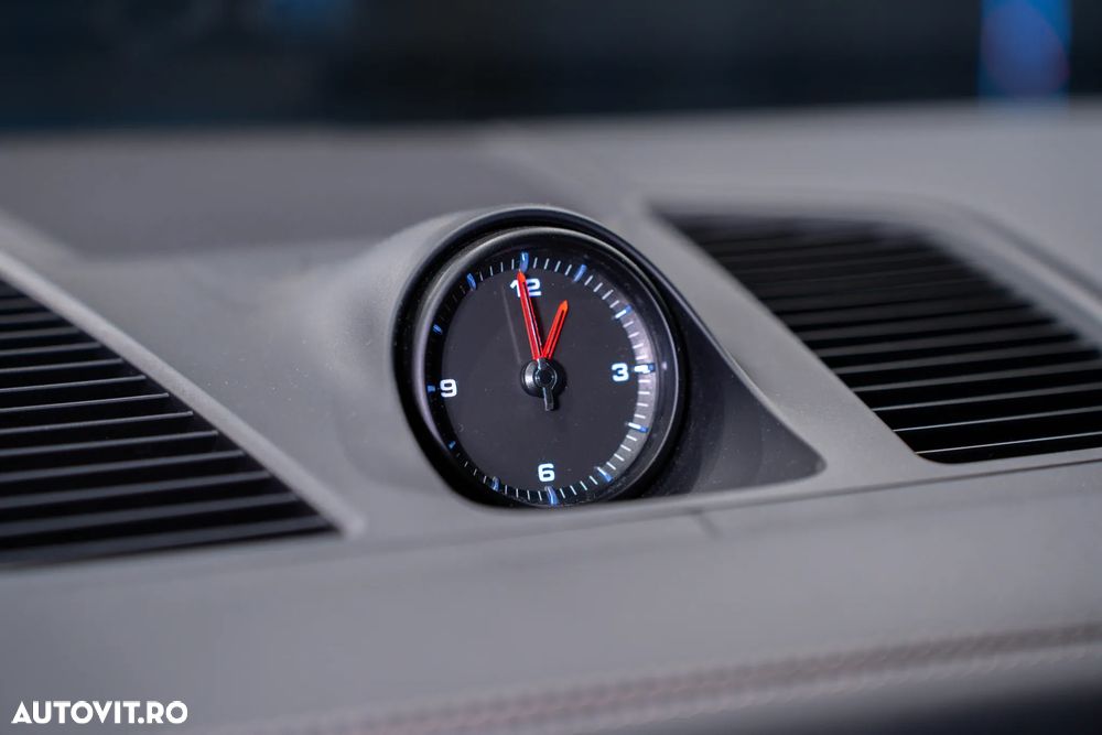 Porsche Cayenne Tiptronic S - 26