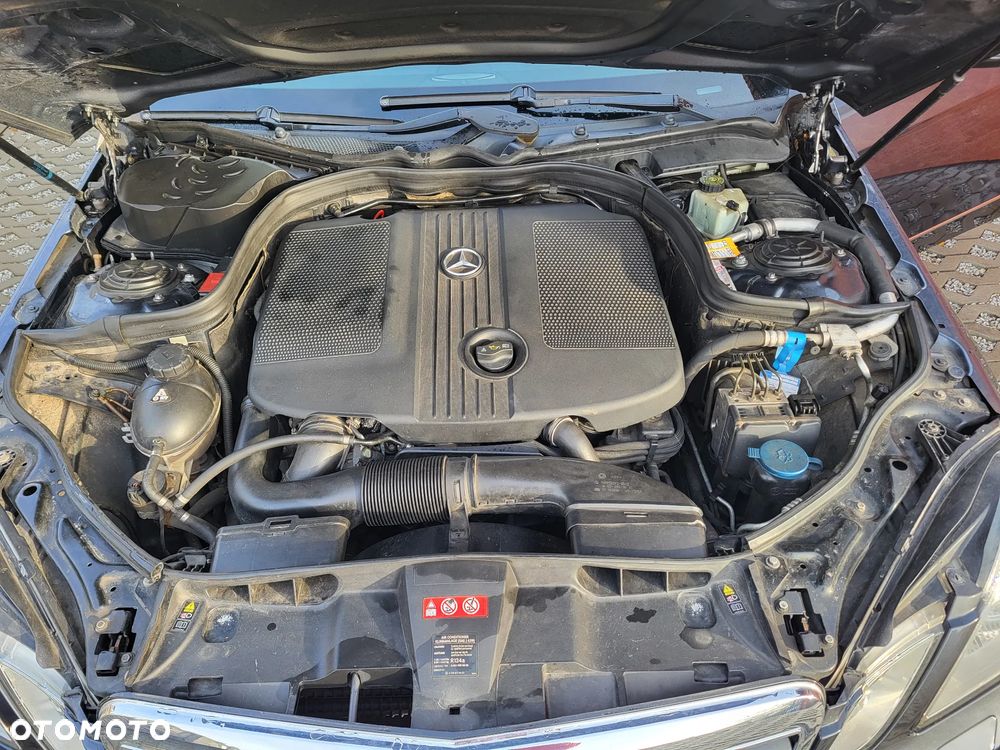 Mercedes-Benz Klasa E 250 CDI DPF BlueEFFICIENCY Automatik Avantgarde - 20