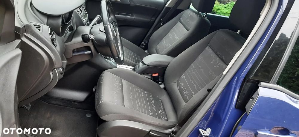 Opel Meriva - 19