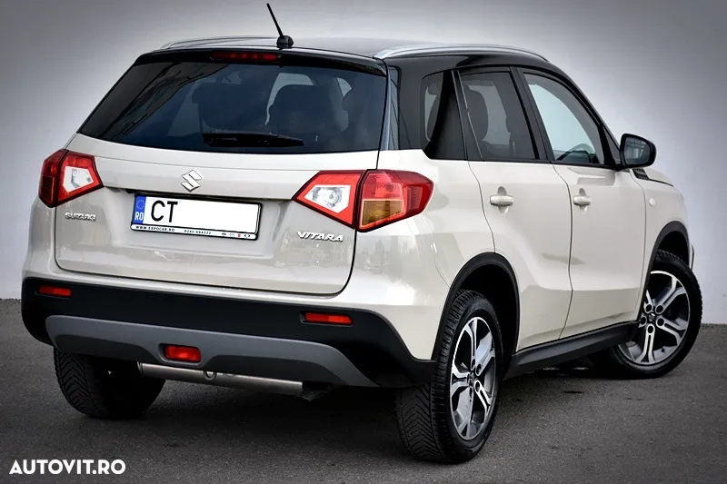 Suzuki Vitara 1.6 Cool - 10