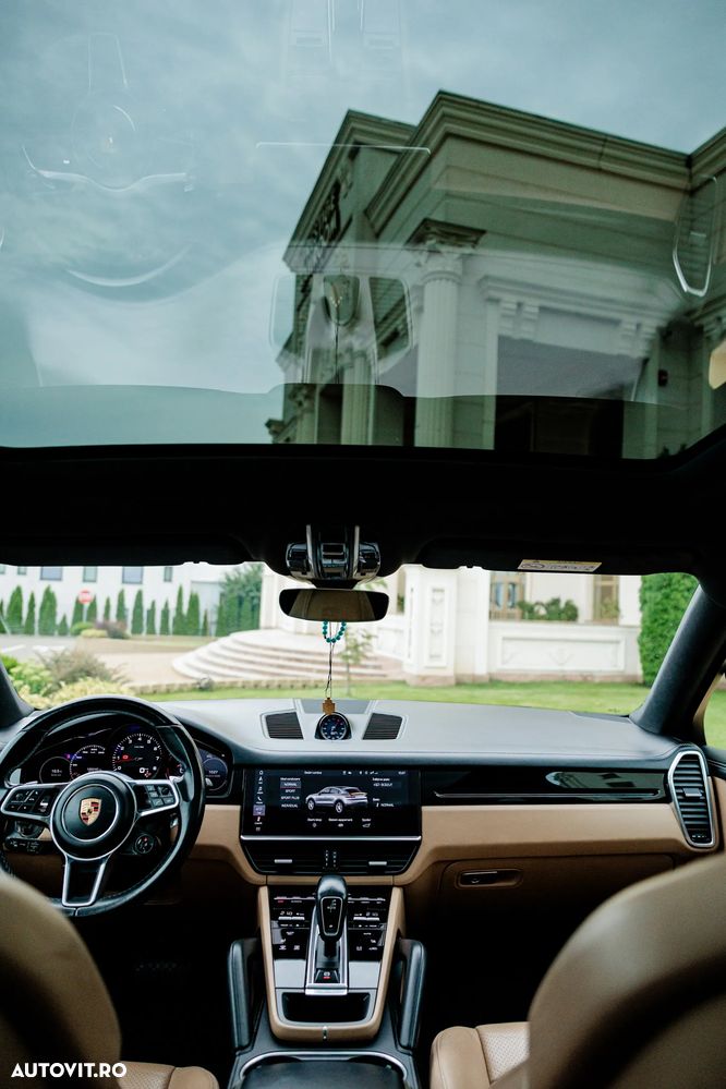 Porsche Cayenne Coupe Tiptronic S - 15