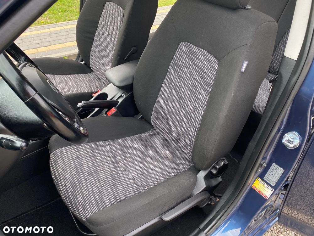 Kia Ceed 1.4 CVVT Attract - 33