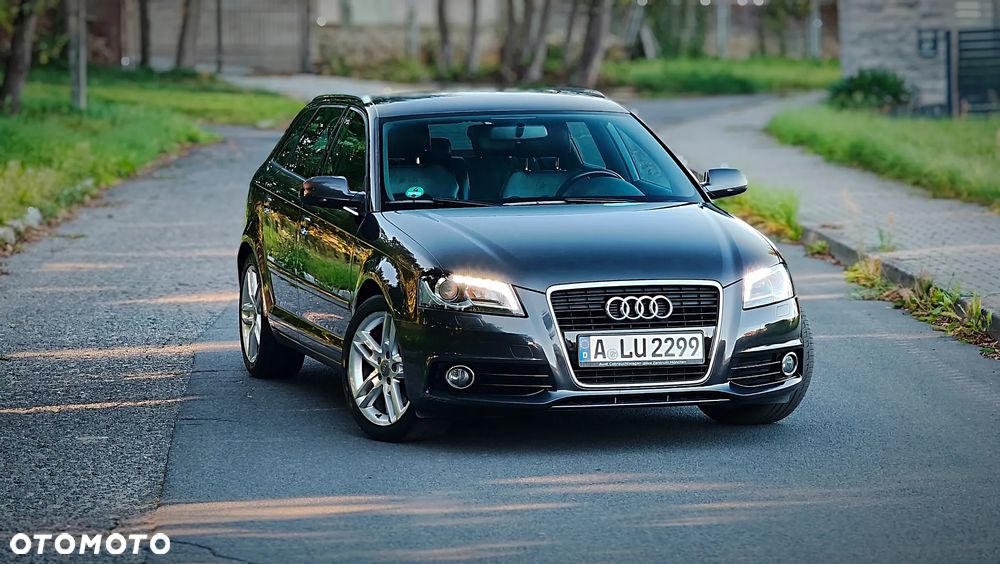 Audi A3 Sportback 2.0 TDI DPF S line Sportpaket - 9