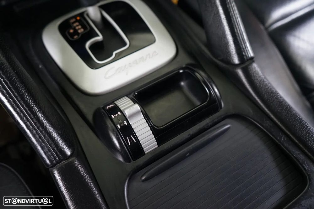 Porsche Cayenne Tiptronic - 29