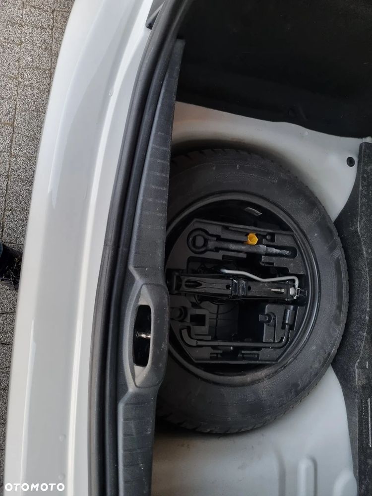 Peugeot 208 1.6 VTi Allure - 13