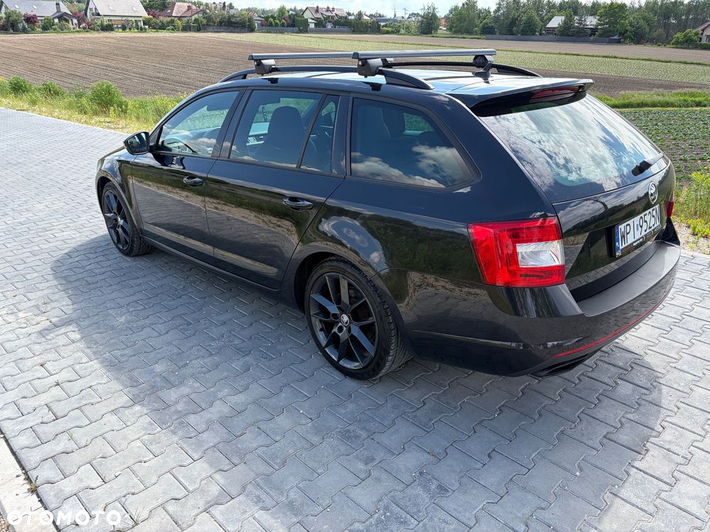 Skoda Octavia 2.0 TDI RS DSG - 22