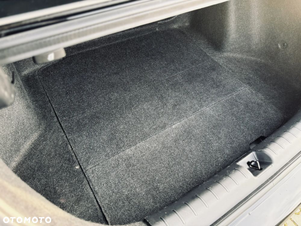 Honda Civic 1.6 i-DTEC Executive Navi ADAS II - 16