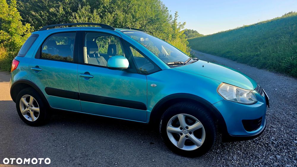 Suzuki SX4 1.6 GS/Premium - 4