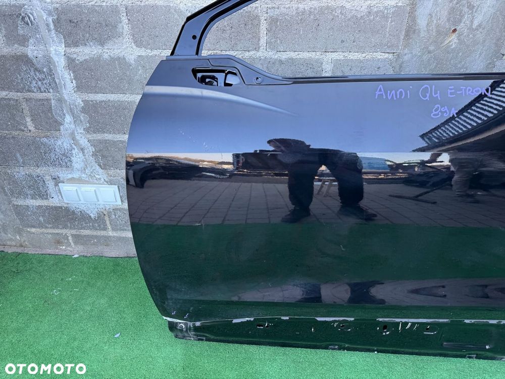 AUDI Q4 89A E-TRON DRZWI LEWE PRZEDNIE ORG D142 - 5