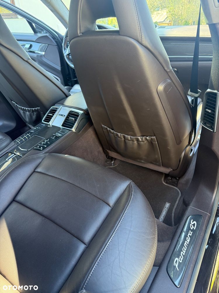 Porsche Panamera S PDK - 19