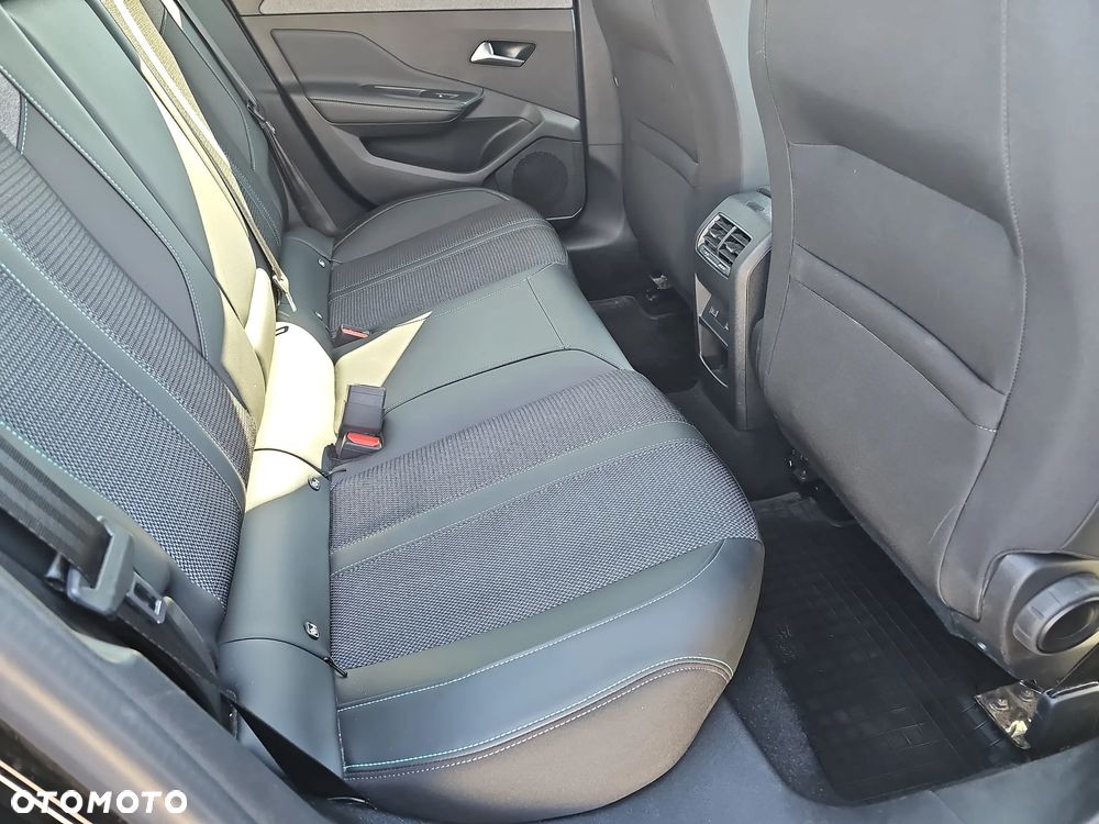 Peugeot 308 1.2 PureTech Allure S&S - 22