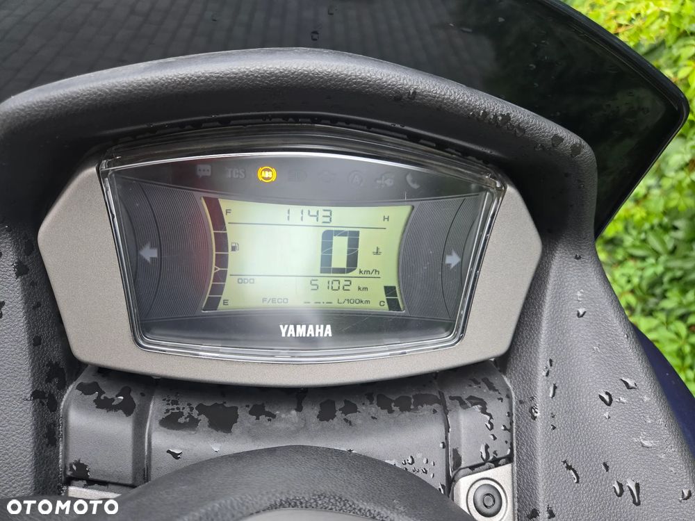 Yamaha NMAX - 6