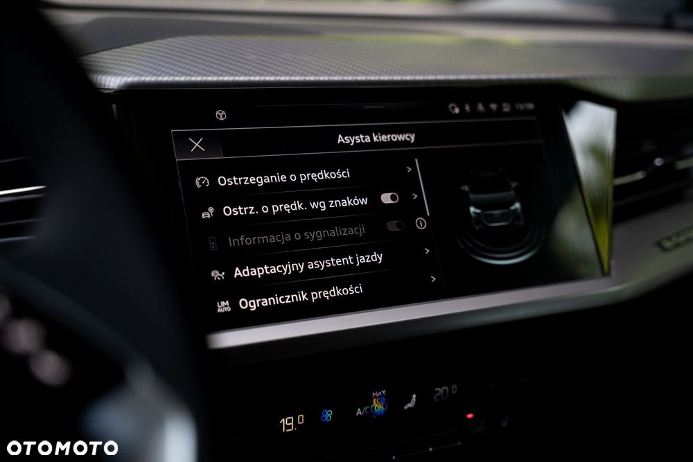 Audi Q4 e-tron - 16