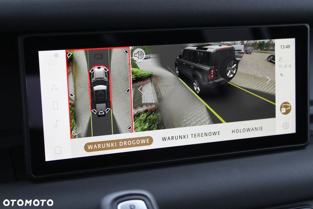 Land Rover Defender - 37