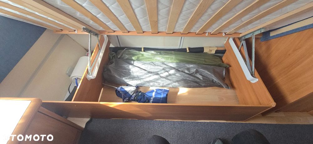 Hobby 400 SF DE LUXE - 23