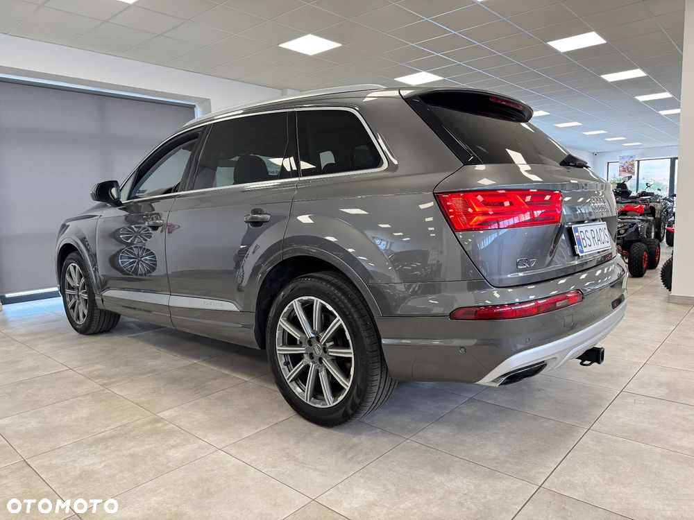 Audi Q7 - 28