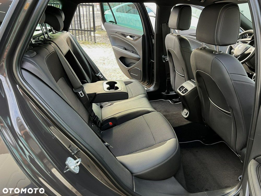 Opel Insignia 2.0 CDTI Business Elegance S&S - 22