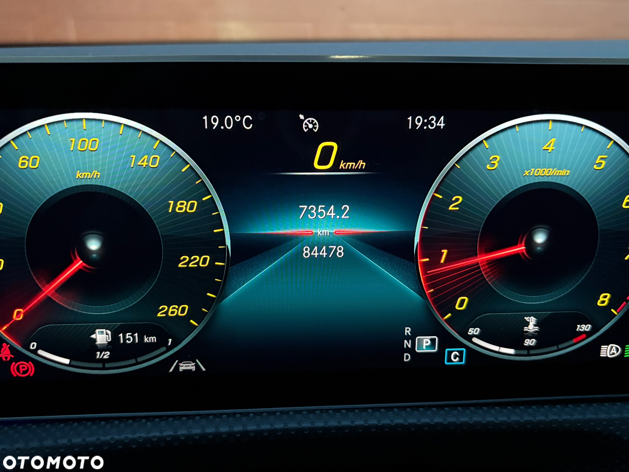 Mercedes-Benz Klasa A 200 7G-DCT - 8
