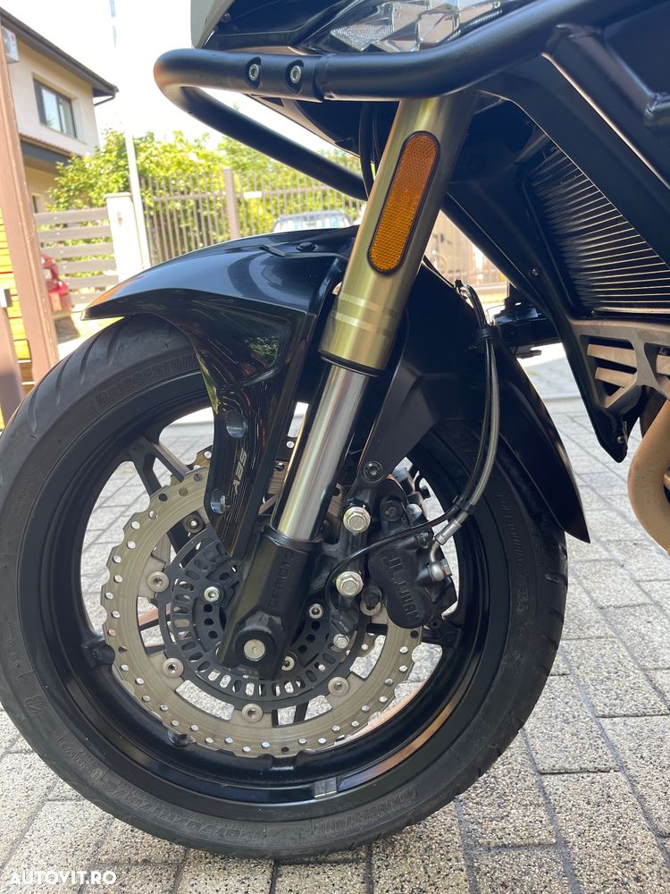 CF Moto 650MT ABS - 14
