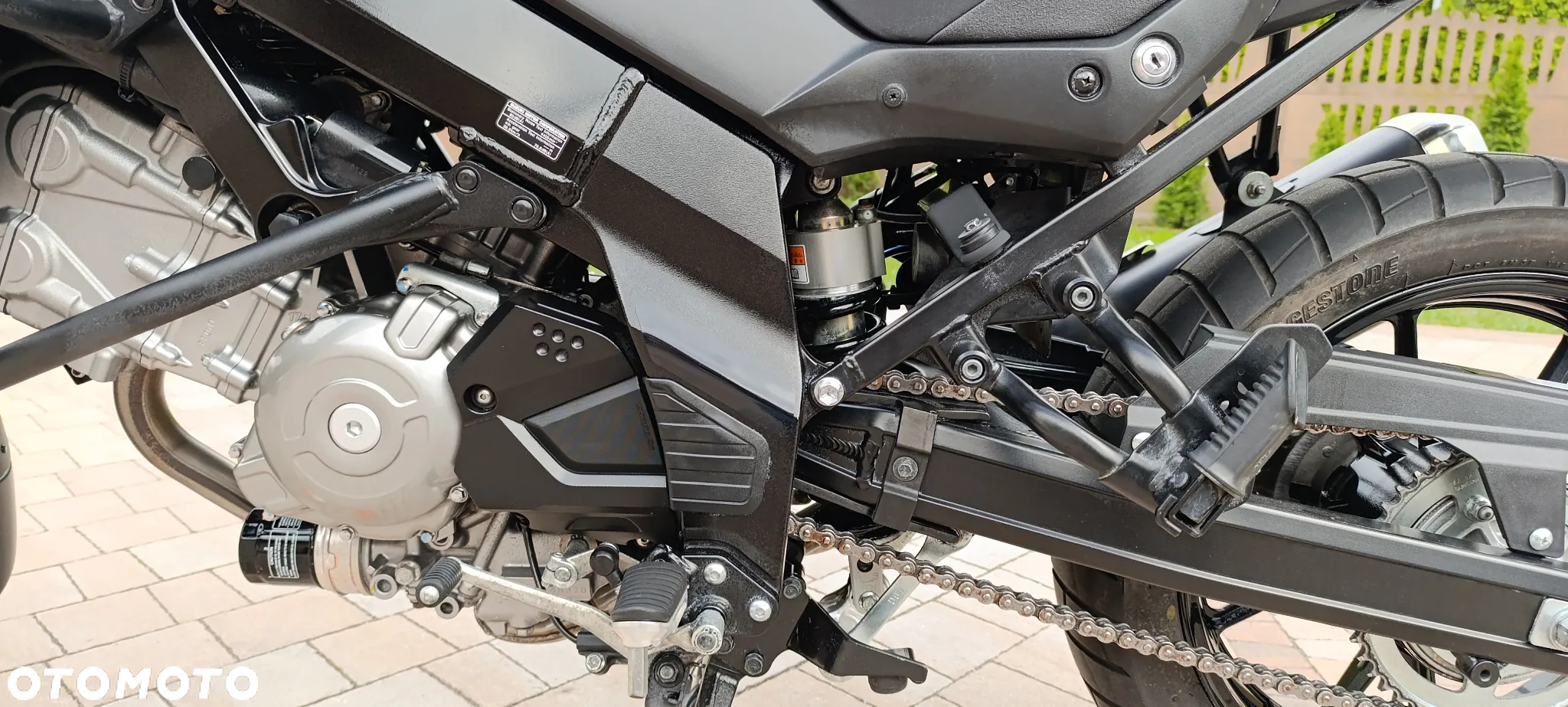Suzuki V-STROM - 36