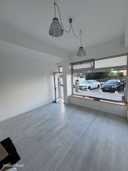 Loja com Montra na Torre da Marinha | Despesas Incluídas - Grande imagem: 5/5