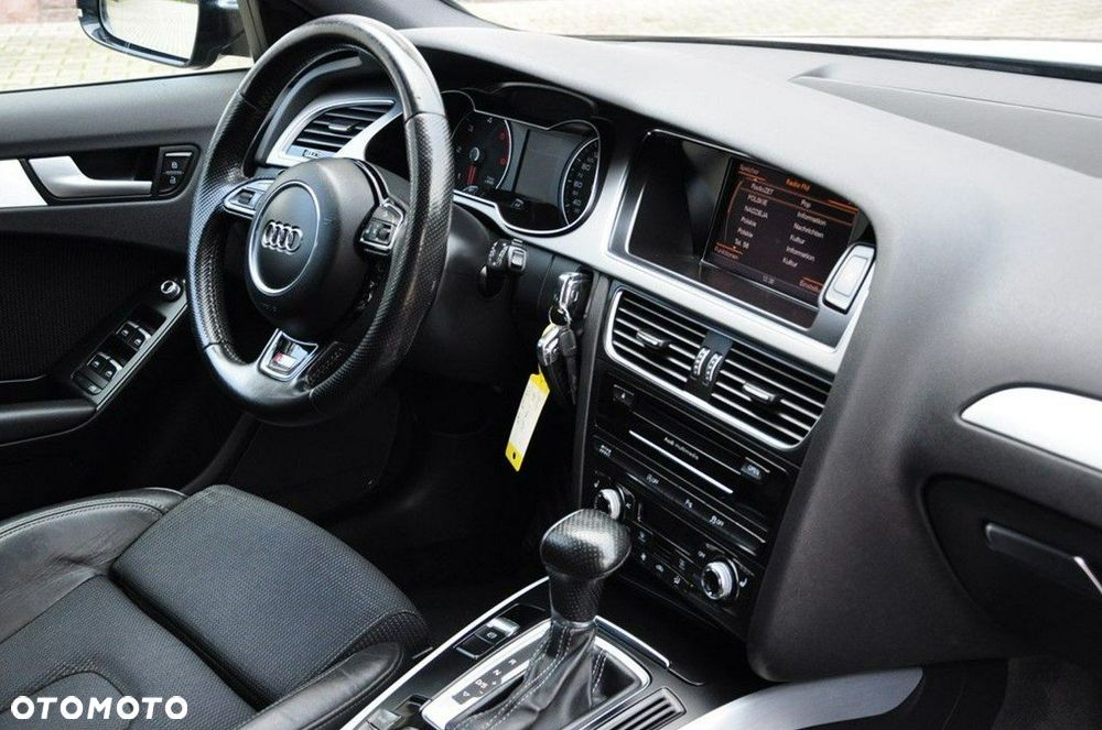 Audi A4 Avant 3.0 TDI DPF multitronic S line Sportpaket - 30