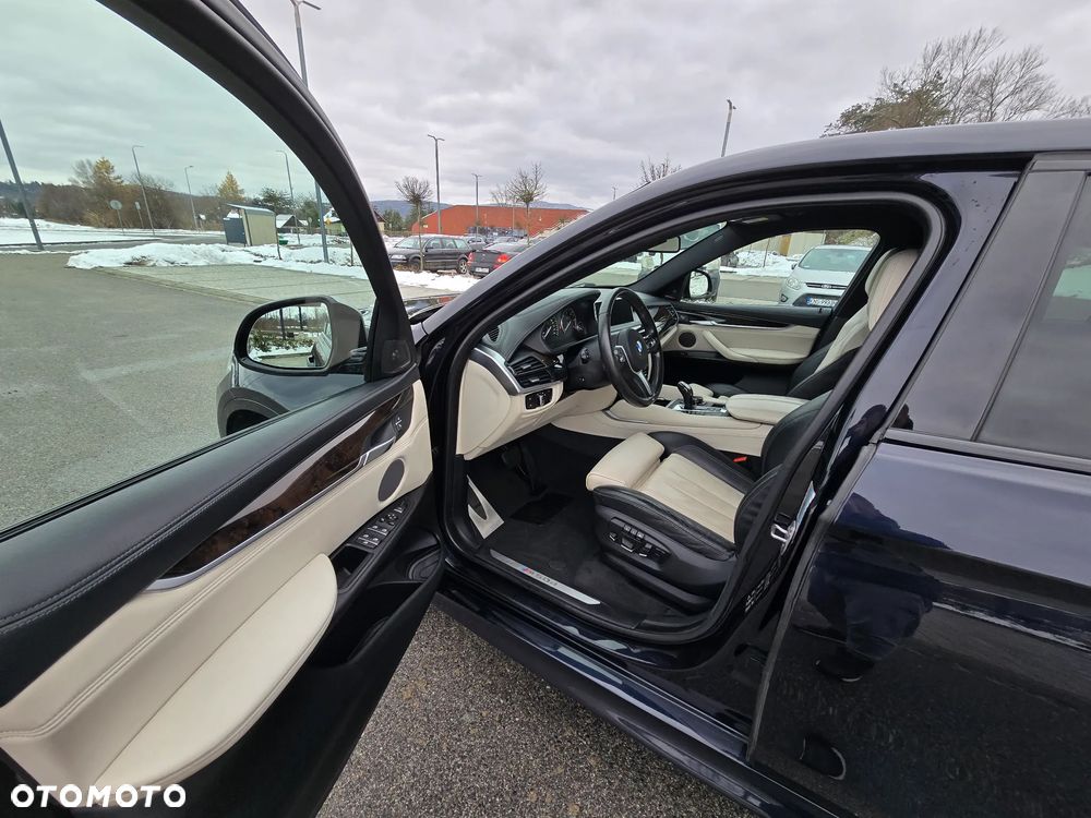 BMW X6 xDriveM50d - 11