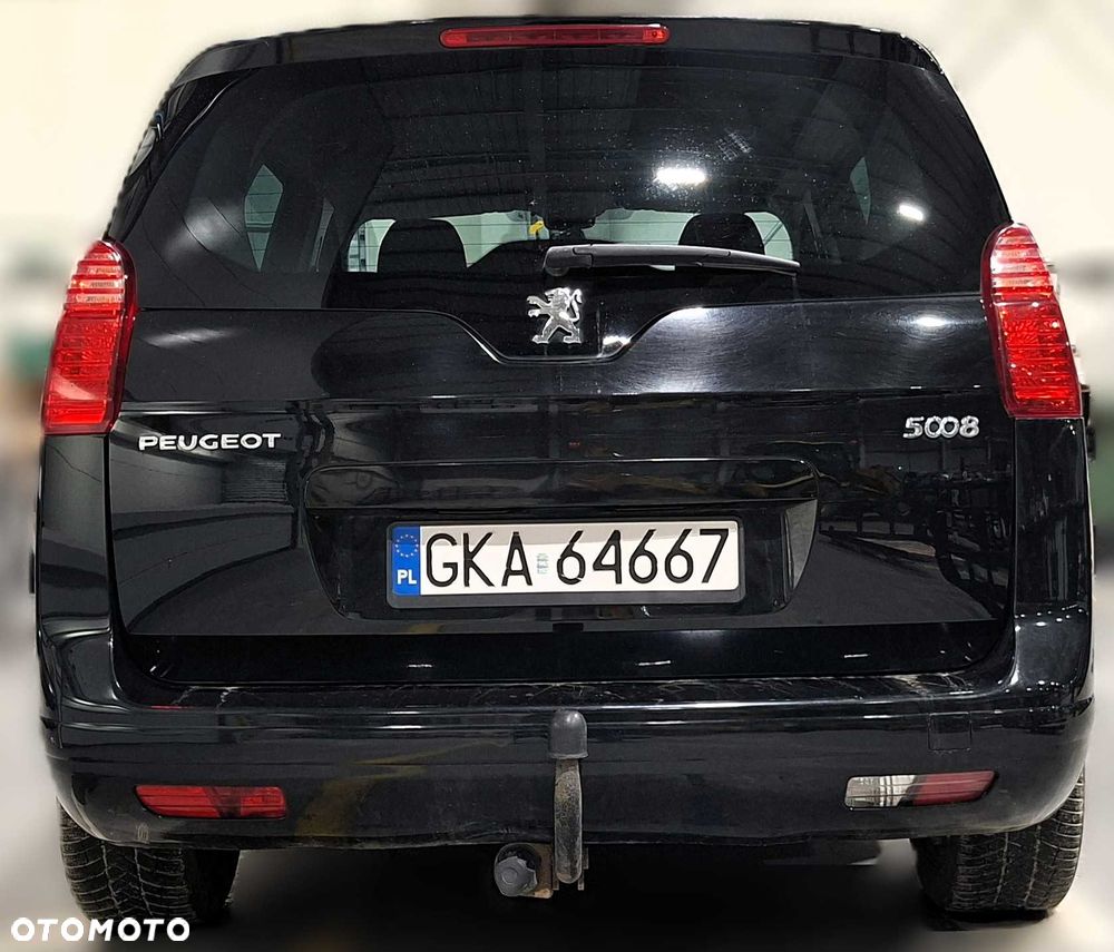 Peugeot 5008 - 5