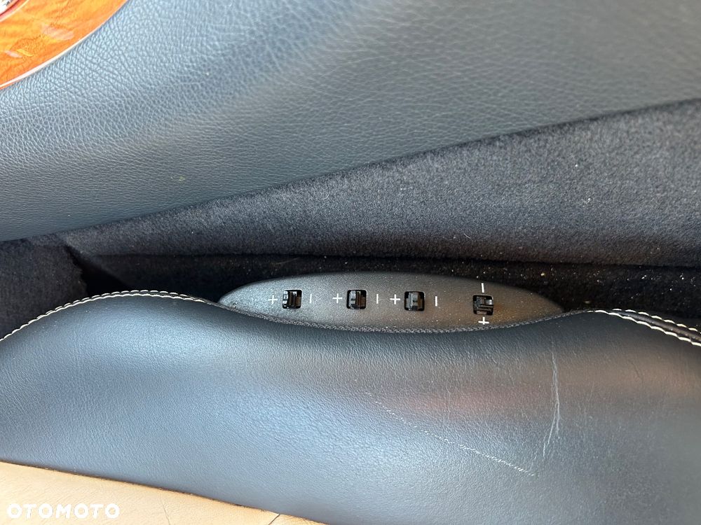 Mercedes-Benz CLK 320 Elegance - 12