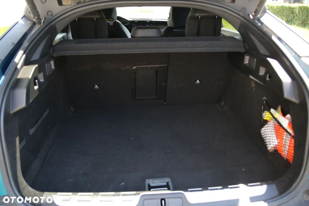 Peugeot 408 - 11