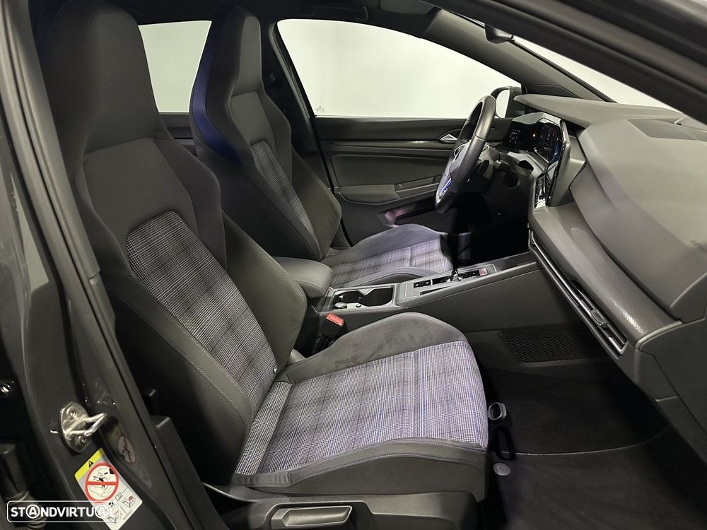 VW Golf 1.4 GTE Plug-In-Hybrid DSG - 18