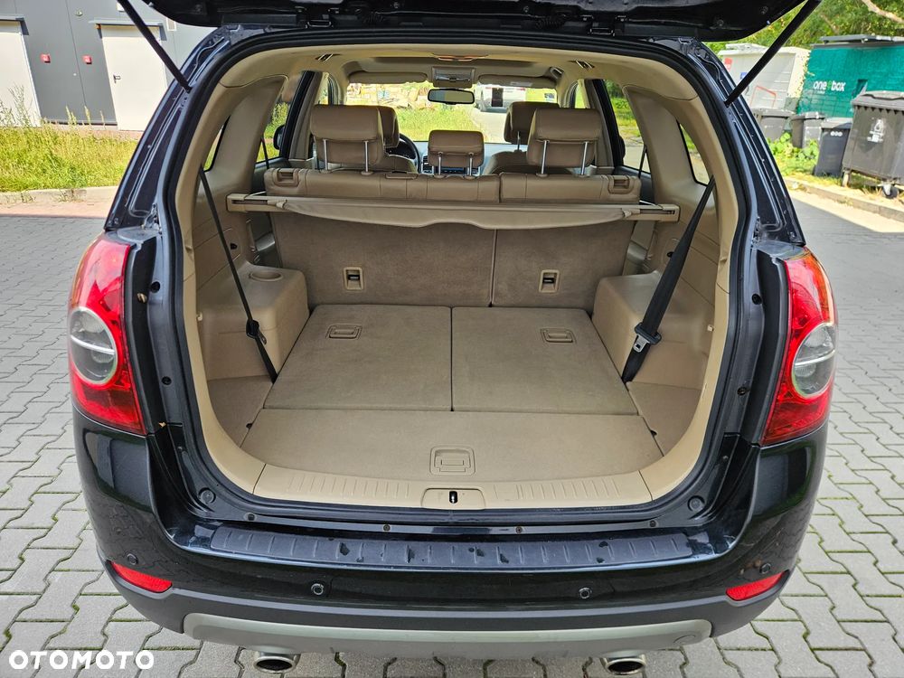 Chevrolet Captiva 2.0 d LT high - 24