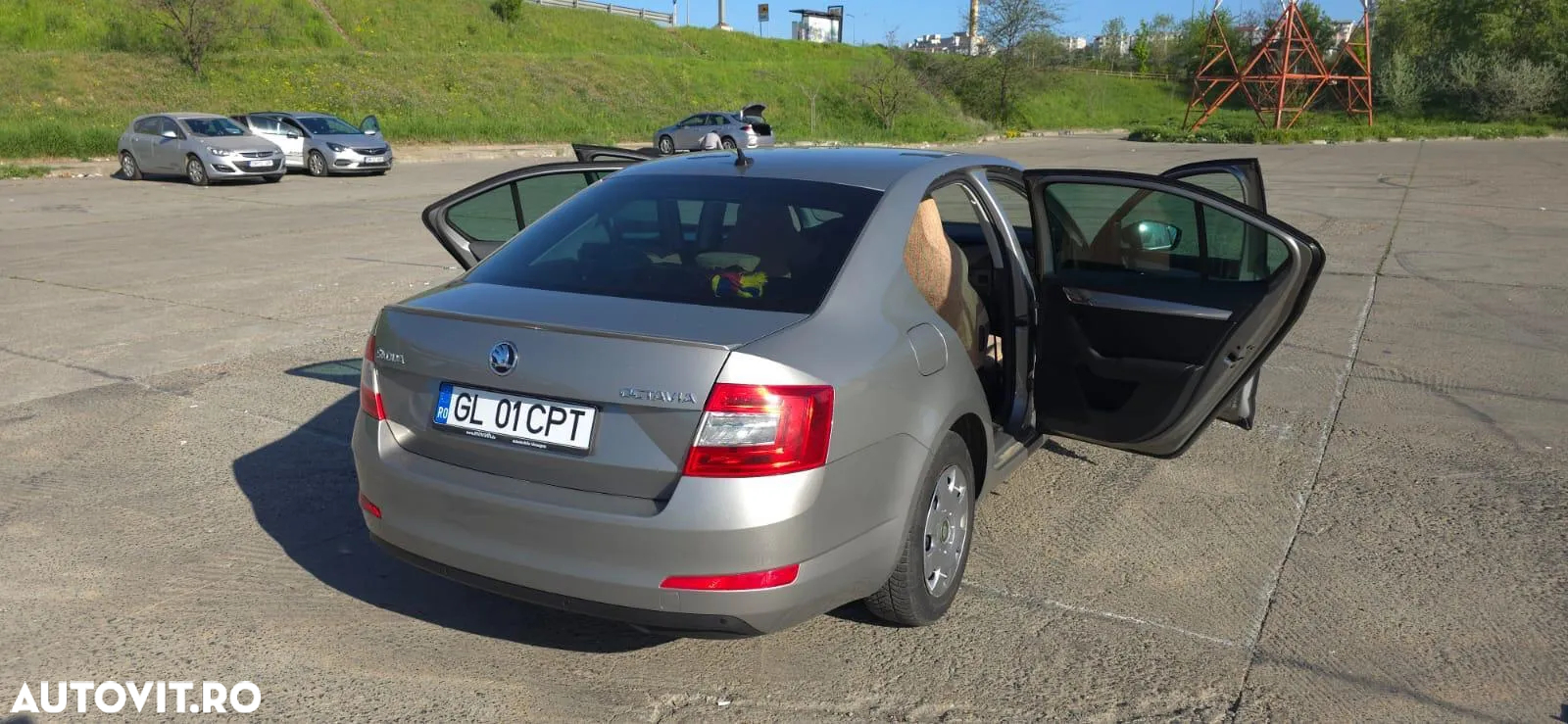 Skoda Octavia 1.6 TDI (Green tec) DSG Ambition - 4
